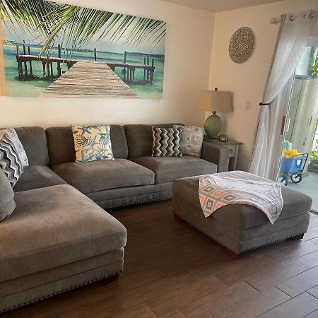 Beautiful Bright & Sparkling 2Bed 1Bath Beach Retreat - Unit 212 Cocoa Beach Eksteriør billede