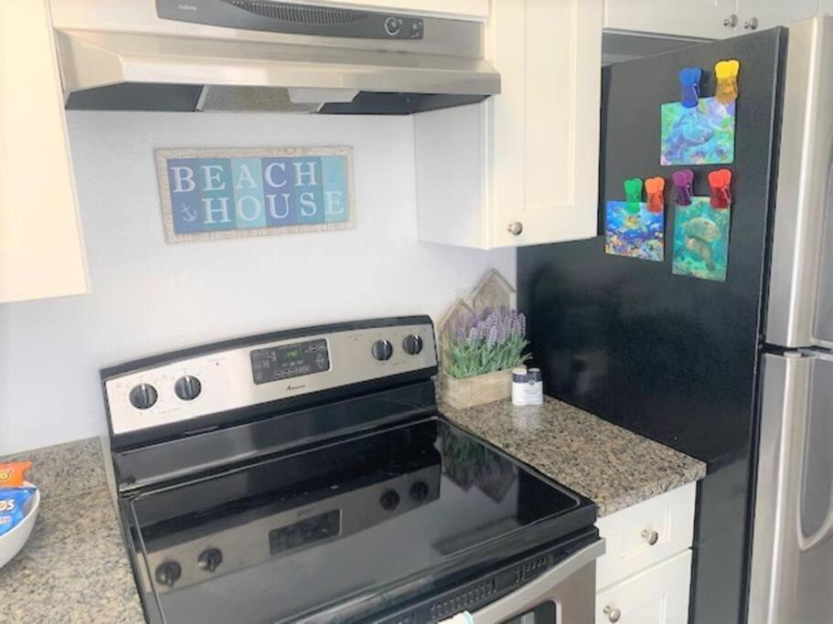 Beautiful Bright & Sparkling 2Bed 1Bath Beach Retreat - Unit 212 Cocoa Beach Eksteriør billede