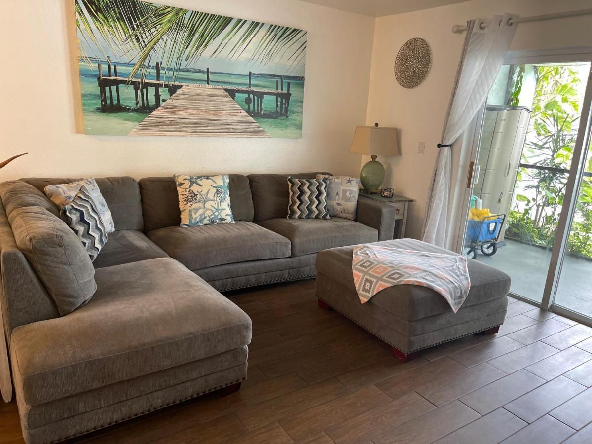 Beautiful Bright & Sparkling 2Bed 1Bath Beach Retreat - Unit 212 Cocoa Beach Eksteriør billede