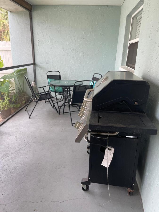 Beautiful Bright & Sparkling 2Bed 1Bath Beach Retreat - Unit 212 Cocoa Beach Eksteriør billede