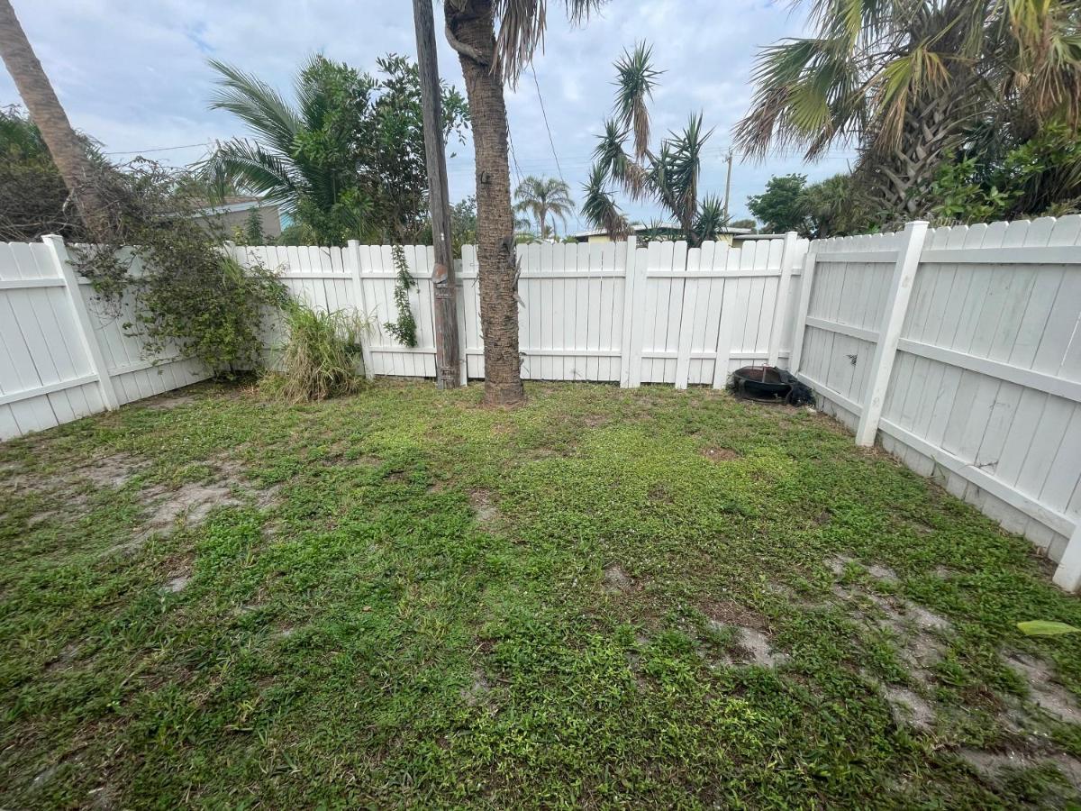 Beautiful Bright & Sparkling 2Bed 1Bath Beach Retreat - Unit 212 Cocoa Beach Eksteriør billede